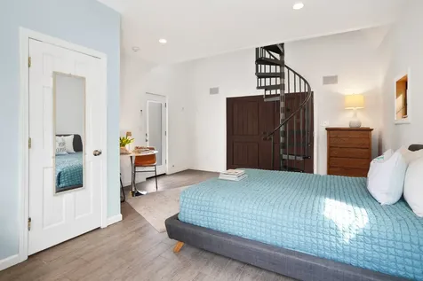 26 Sea Glen Road Oak Bluffs MA 02557