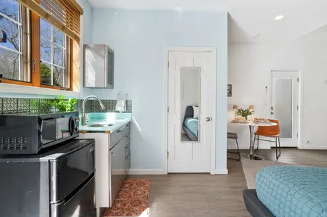 26 Sea Glen Road Oak Bluffs MA 02557