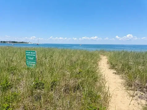 23 Calebs Common Lane Edgartown MA 02539