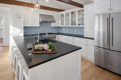 16 South Road Chilmark MA 02535