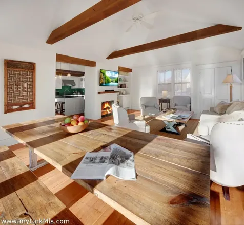 16 South Road Chilmark MA 02535