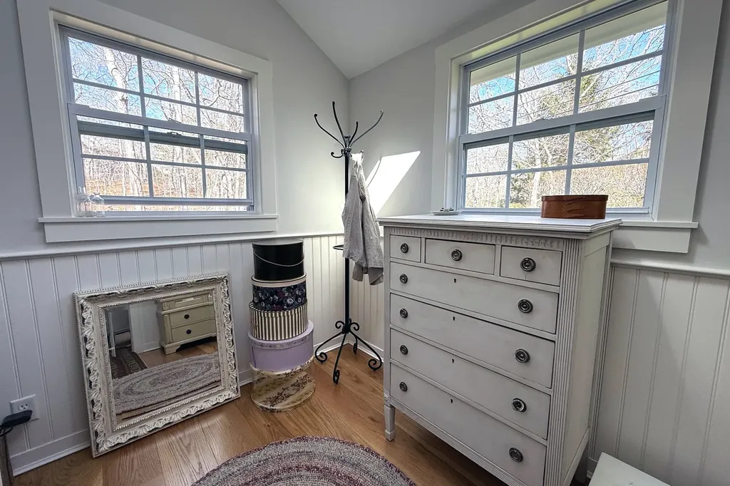 31 North Road Chilmark MA 02535