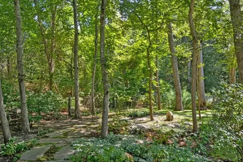 31 North Road Chilmark MA 02535