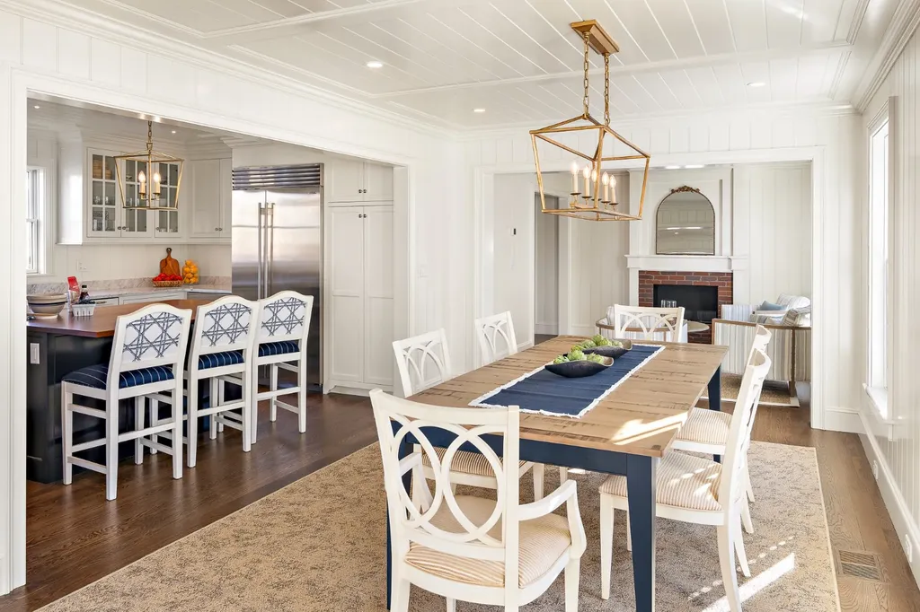 114 North Water Street Edgartown MA 02539