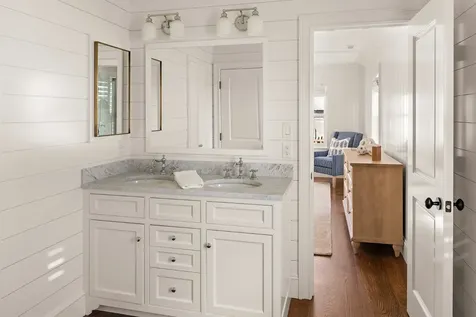 114 North Water Street Edgartown MA 02539