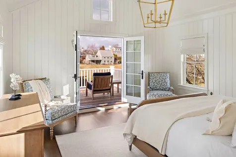 114 North Water Street Edgartown MA 02539