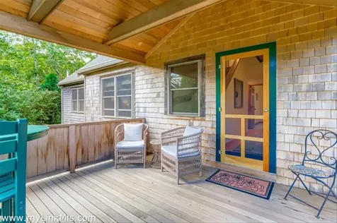 81 Leland Avenue Vineyard Haven MA 02568