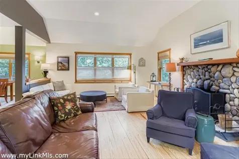81 Leland Avenue Vineyard Haven MA 02568