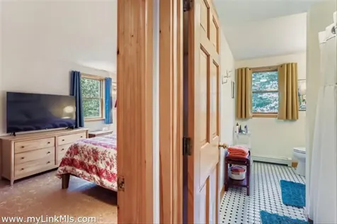 81 Leland Avenue Vineyard Haven MA 02568