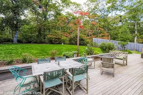 81 Leland Avenue Vineyard Haven MA 02568