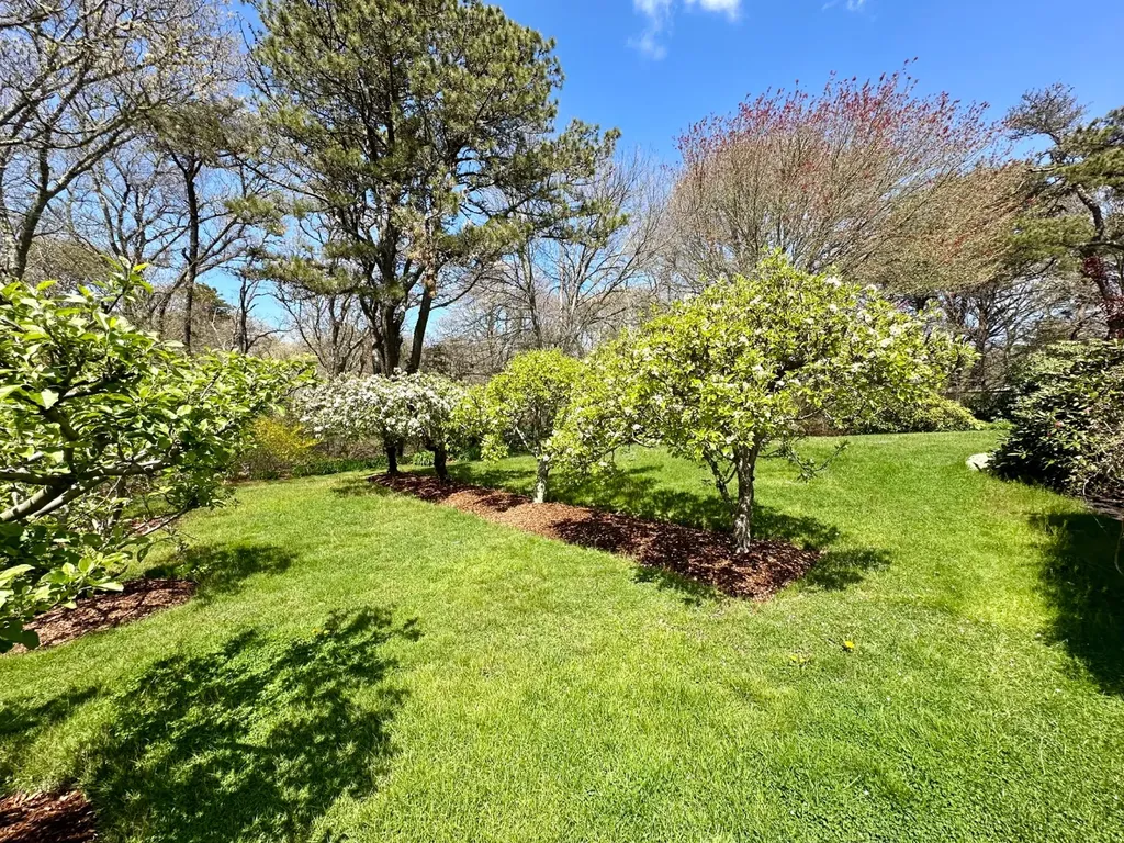 26 Bijahs Way Chilmark MA 02535