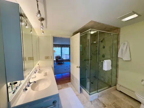 26 Bijahs Way Chilmark MA 02535