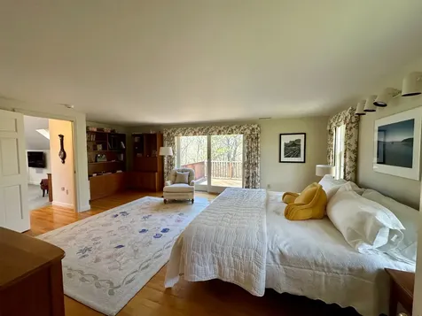 26 Bijahs Way Chilmark MA 02535
