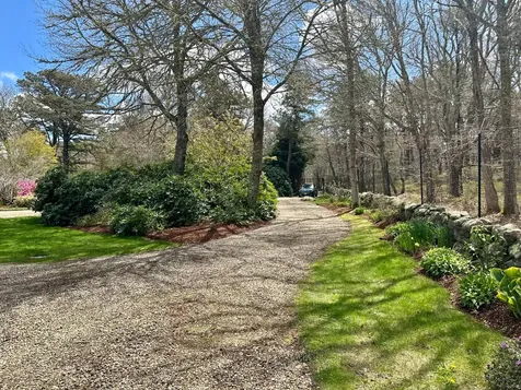 26 Bijahs Way Chilmark MA 02535