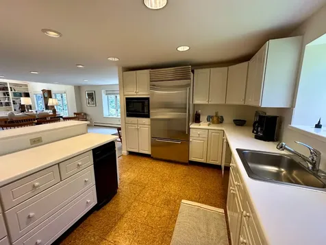 26 Bijahs Way Chilmark MA 02535