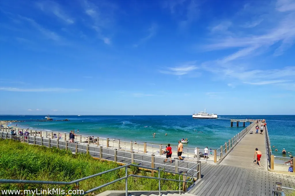 23 Circuit Avenue Extension Oak Bluffs MA 02557