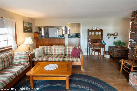 23 Circuit Avenue Extension Oak Bluffs MA 02557