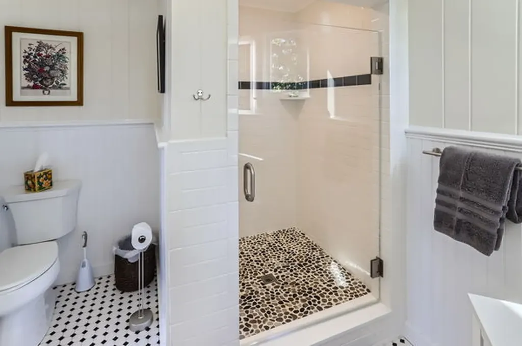 217 Barnes Road Oak Bluffs MA 02557