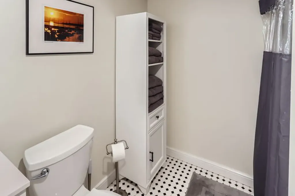 217 Barnes Road Oak Bluffs MA 02557