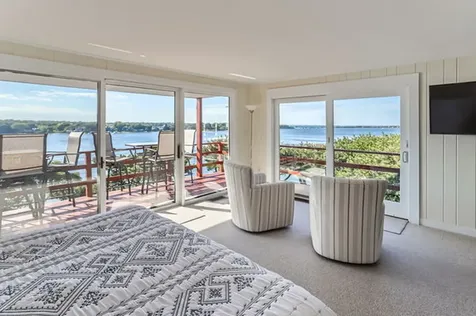 217 Barnes Road Oak Bluffs MA 02557