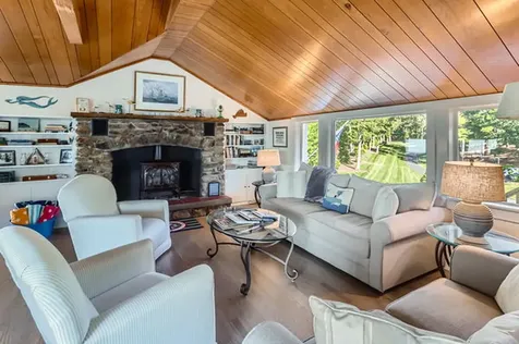 217 Barnes Road Oak Bluffs MA 02557