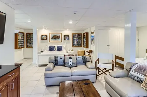217 Barnes Road Oak Bluffs MA 02557