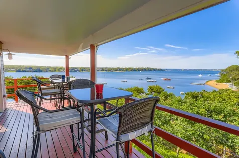 217 Barnes Road Oak Bluffs MA 02557