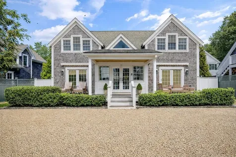 99 Cooke Street Edgartown MA 02539