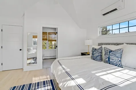 99 Cooke Street Edgartown MA 02539