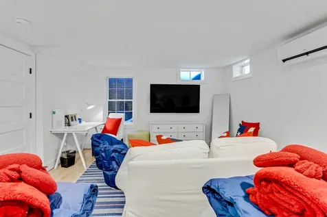 99 Cooke Street Edgartown MA 02539