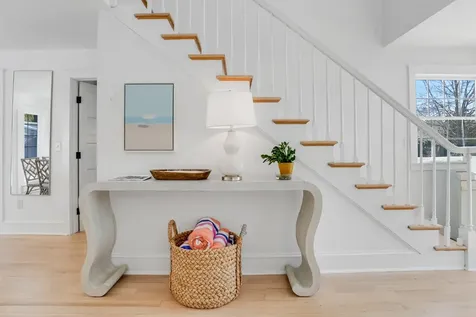 99 Cooke Street Edgartown MA 02539