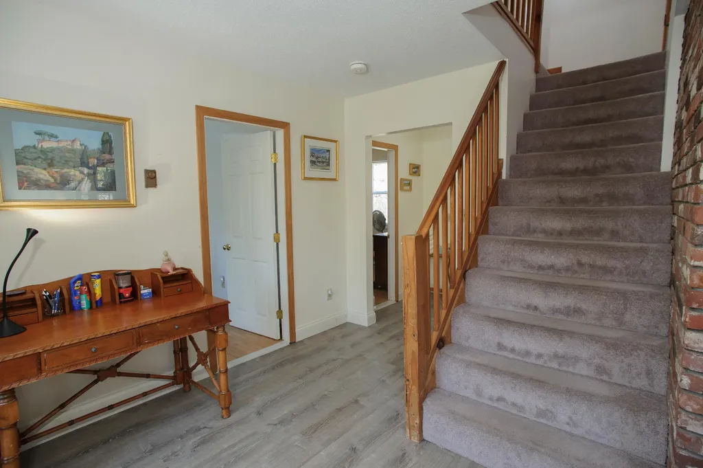 21 Schoolhouse Road Edgartown MA 02539