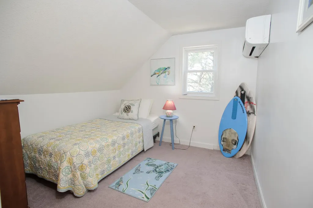 21 Schoolhouse Road Edgartown MA 02539