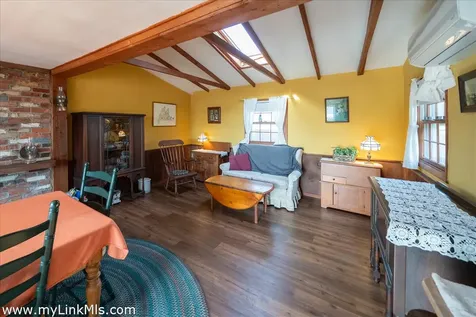 23 Circuit Avenue Extension Oak Bluffs MA 02557