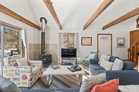 90 Schoolhouse Road Edgartown MA 02539