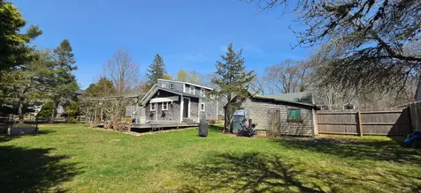 15 Goah Way Vineyard Haven MA 02568