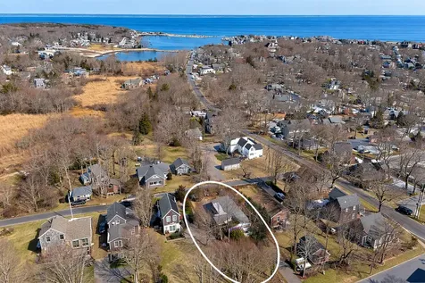 56 Garvin Street Oak Bluffs MA 02557