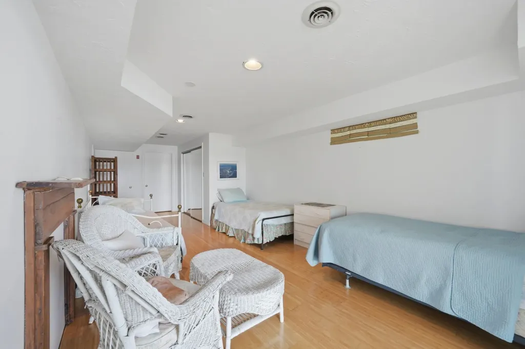 95 Hines Point Road Vineyard Haven MA 02568