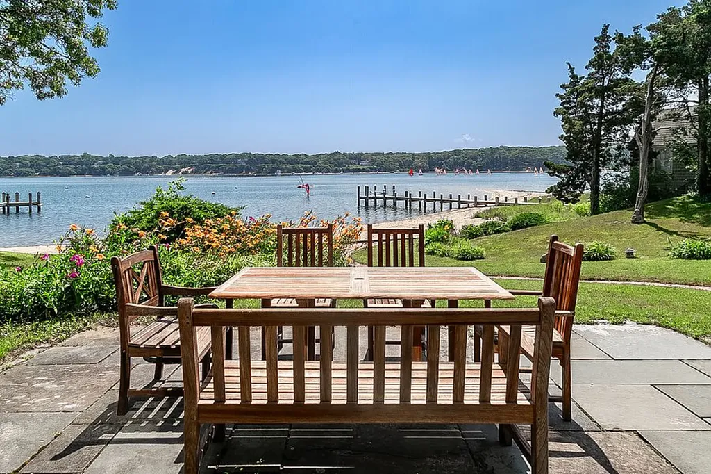 95 Hines Point Road Vineyard Haven MA 02568