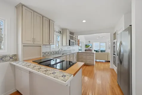 95 Hines Point Road Vineyard Haven MA 02568