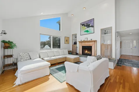 95 Hines Point Road Vineyard Haven MA 02568