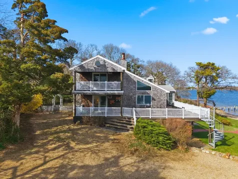 95 Hines Point Road Vineyard Haven MA 02568