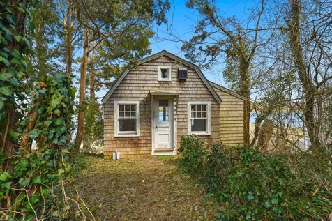 95 Hines Point Road Vineyard Haven MA 02568