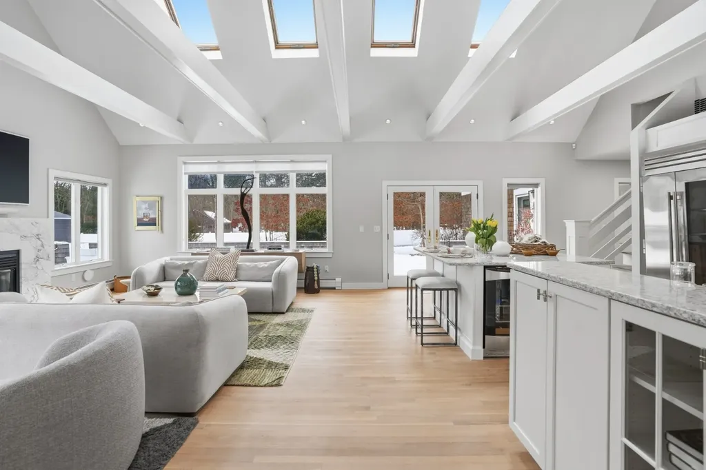 471 West Tisbury Road Edgartown MA 02539