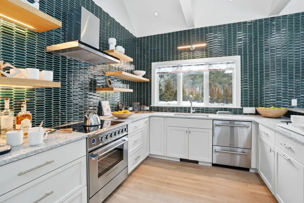 471 West Tisbury Road Edgartown MA 02539