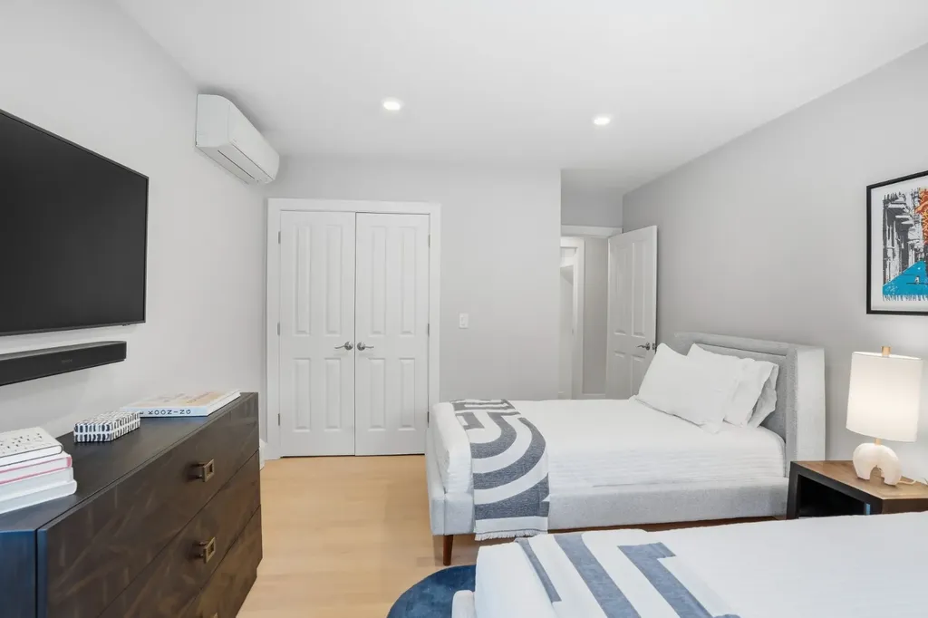 471 West Tisbury Road Edgartown MA 02539