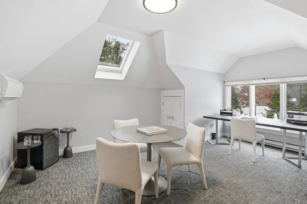 471 West Tisbury Road Edgartown MA 02539