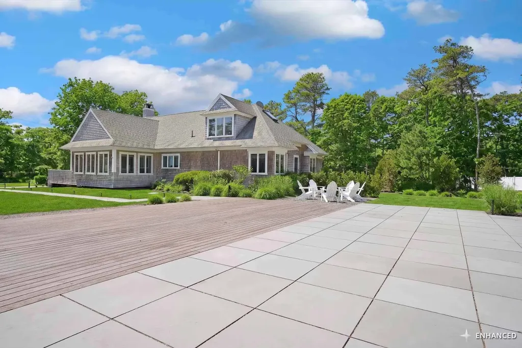 471 West Tisbury Road Edgartown MA 02539