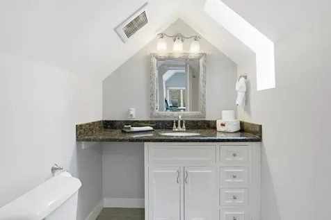 471 West Tisbury Road Edgartown MA 02539