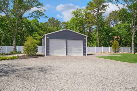 471 West Tisbury Road Edgartown MA 02539